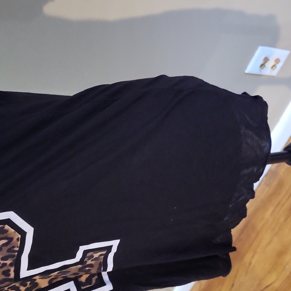 Victoria's Secret PINK Shirt - Picture 5 of 15